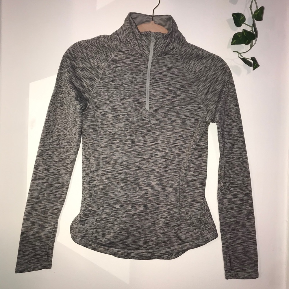 Grey pattern athletic jacket